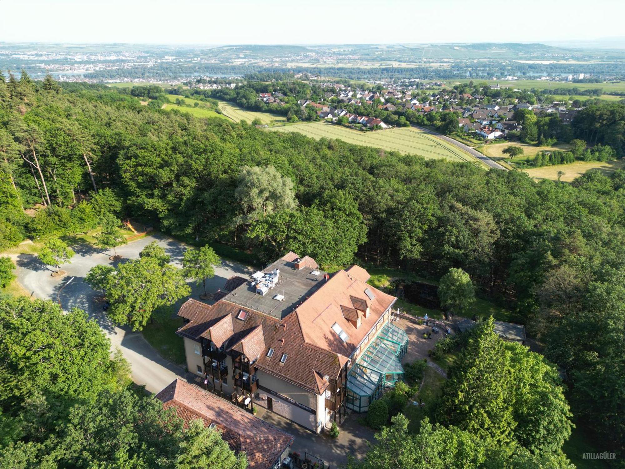 Haus Neugebauer-Garni, Johannisberg Exterior photo